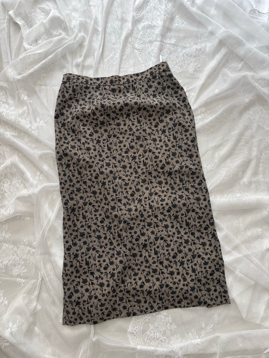 빈티지 플로럴 베이지 롱스커트 상품이미지1