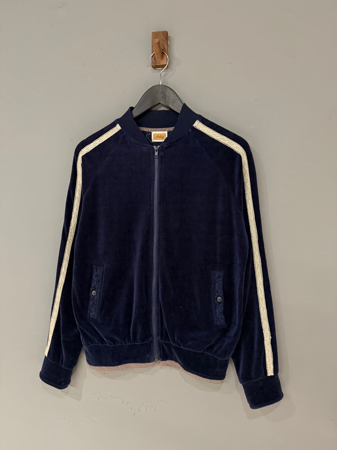 lace line detail velvet track zip-up 상품이미지5