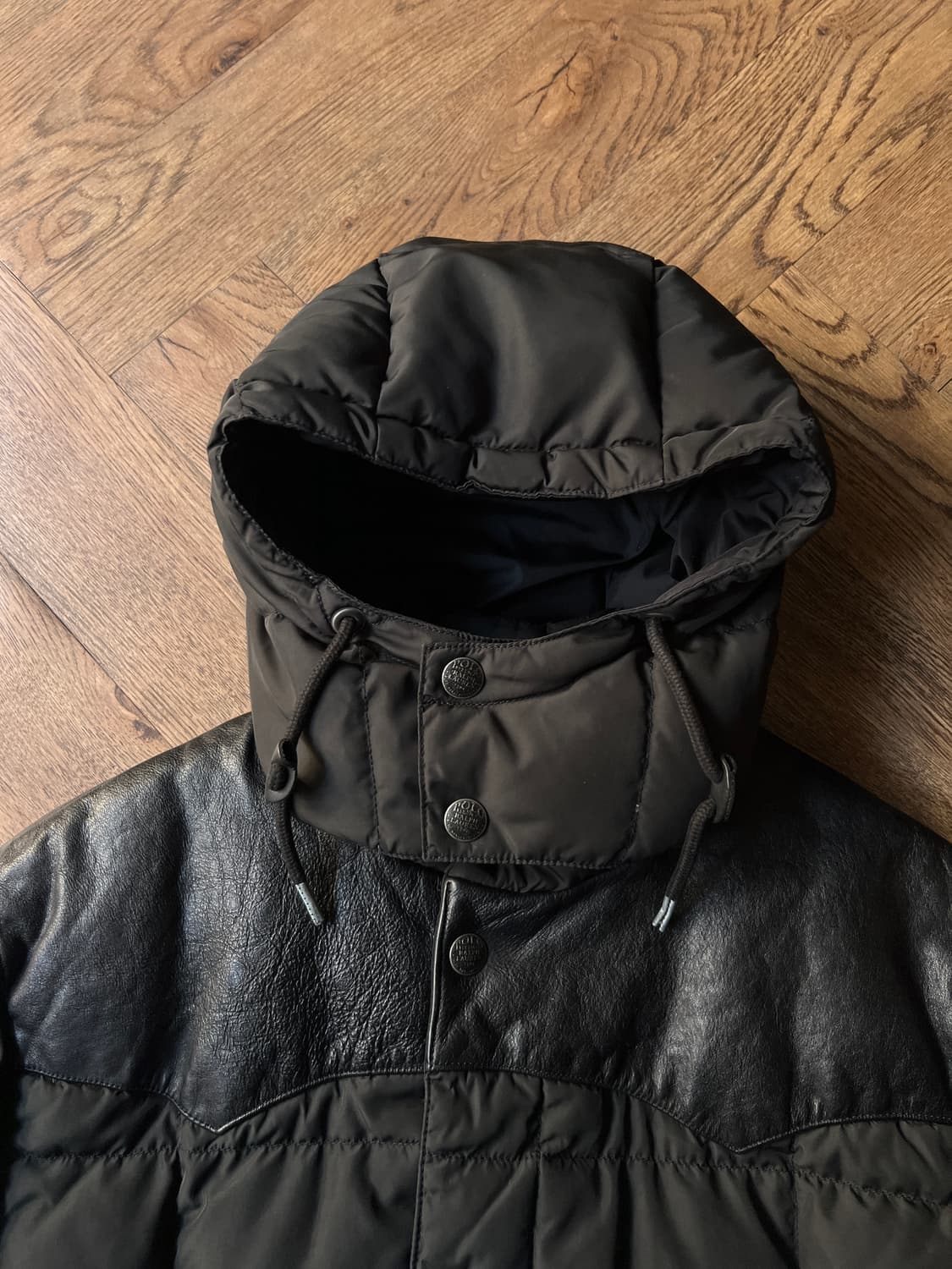 [M]폴로 랄프로렌 블랙 레더 요크 덕다운 패딩 상품이미지2