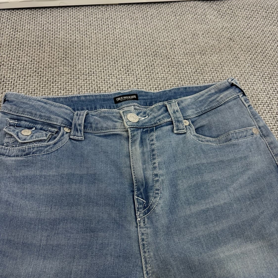True Religion 섹션 로우시트 데님팬츠 상품이미지5