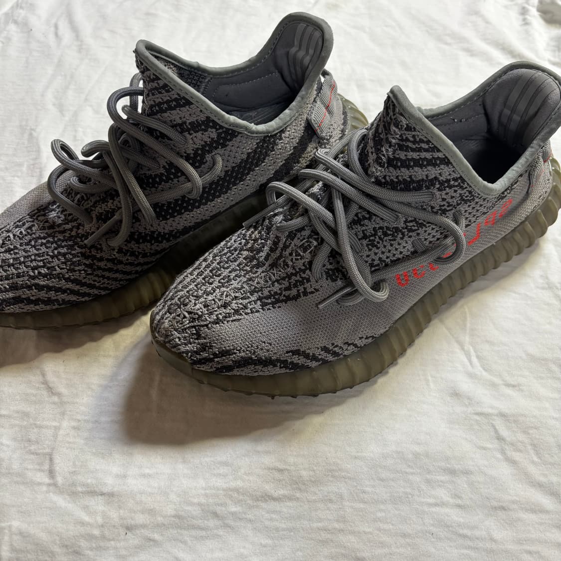 이지부스트 350 V2 벨루가 270  상품이미지2