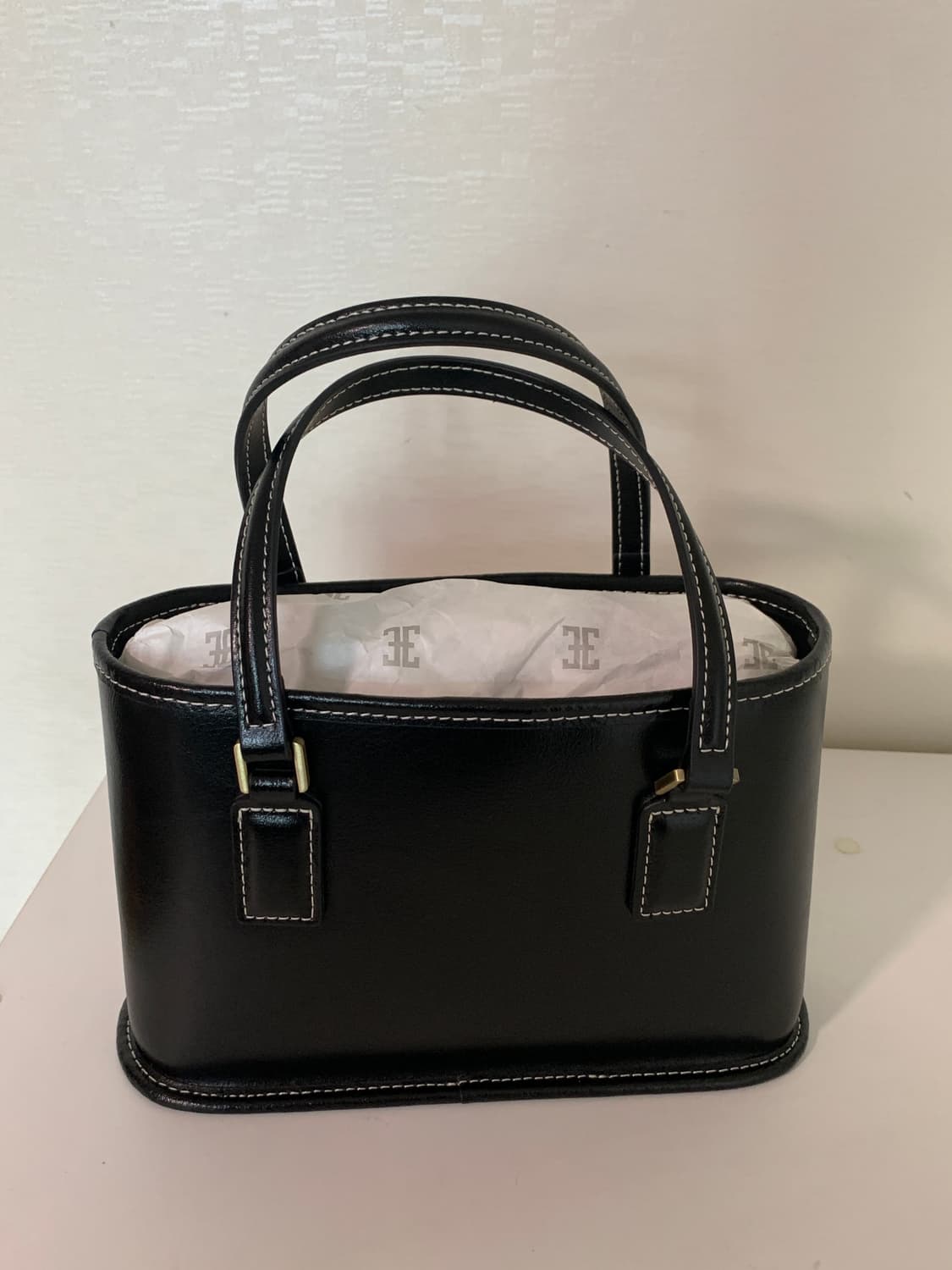 폴뉴아 미니 버로우백 블랙 상품이미지1