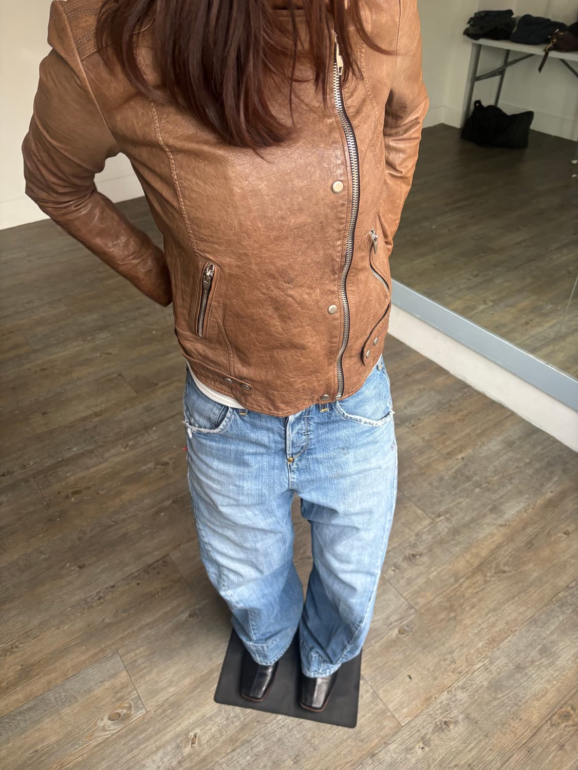 산드로 양가죽 레더 자켓 상품이미지1