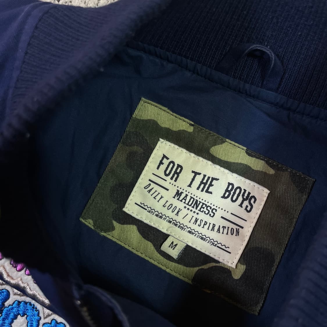 더매드니스 패치 빅로고 코튼 스타디움 자켓 상품이미지4