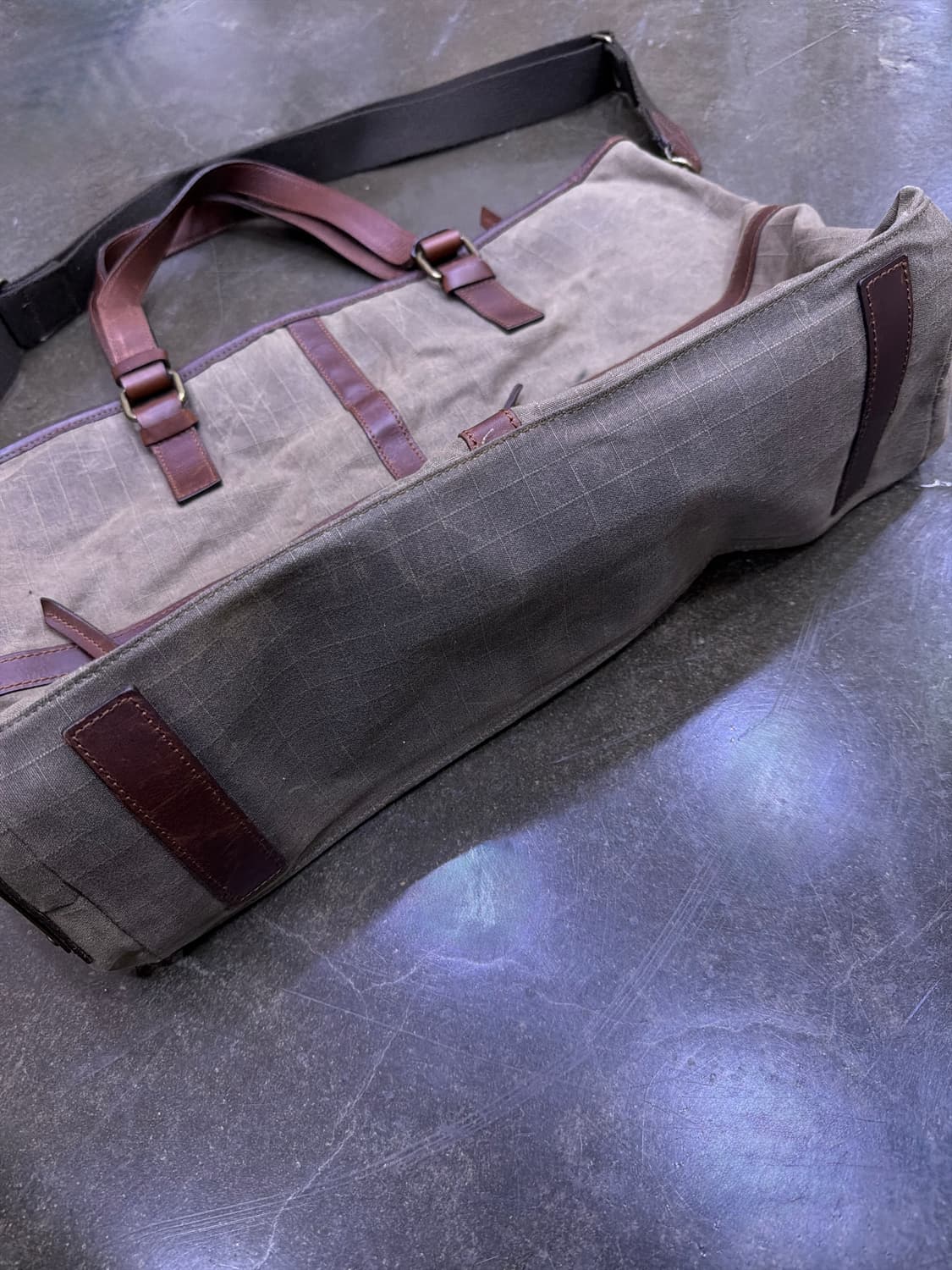 빌포드 캔버스 가죽 왁스 워싱 메이 빈티지 토트백 다크오크 상품이미지7