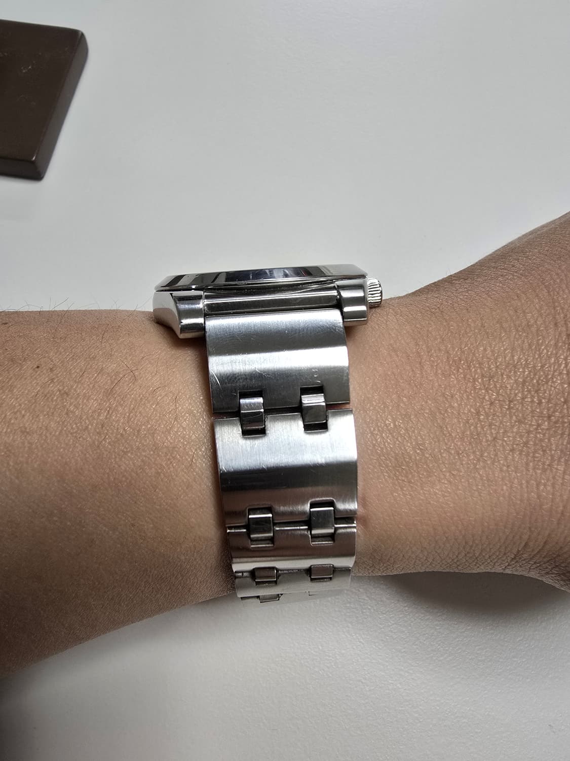 폴스미스 아이렛 데이데이트(트리플캘린더) 사파이어 글래스 상품이미지7