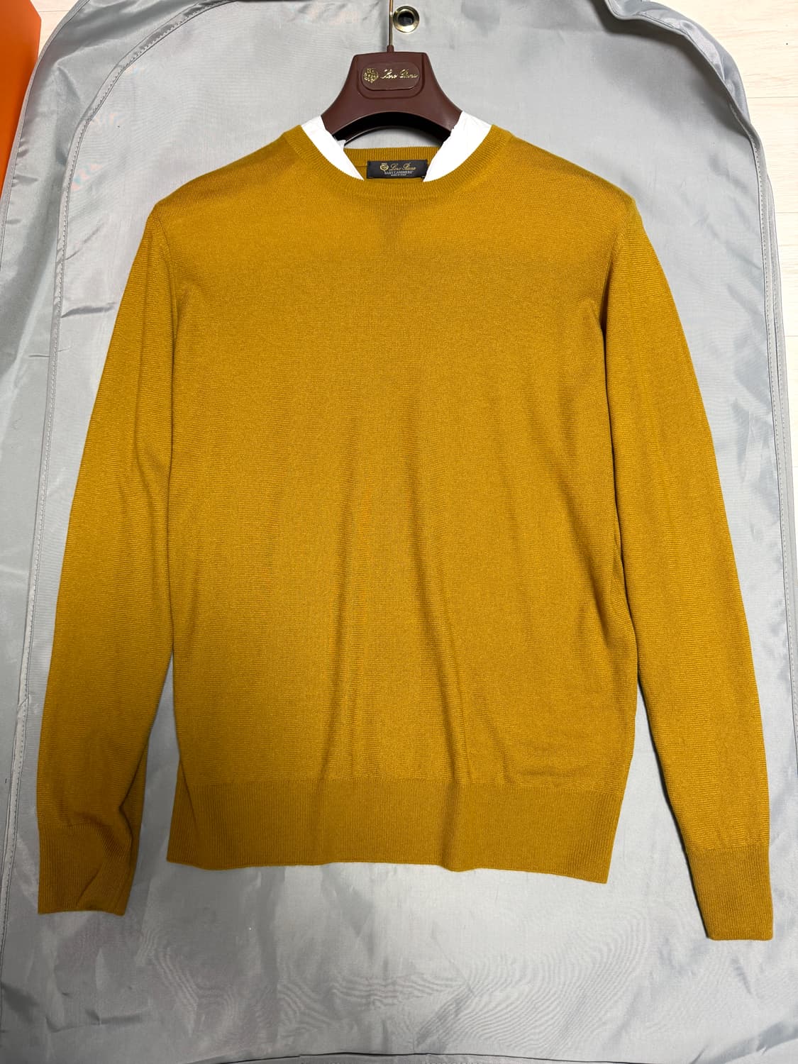 (새상품,강추👍)로로피아나 베이비캐시미어 골든 스웨터 니트 상품이미지1