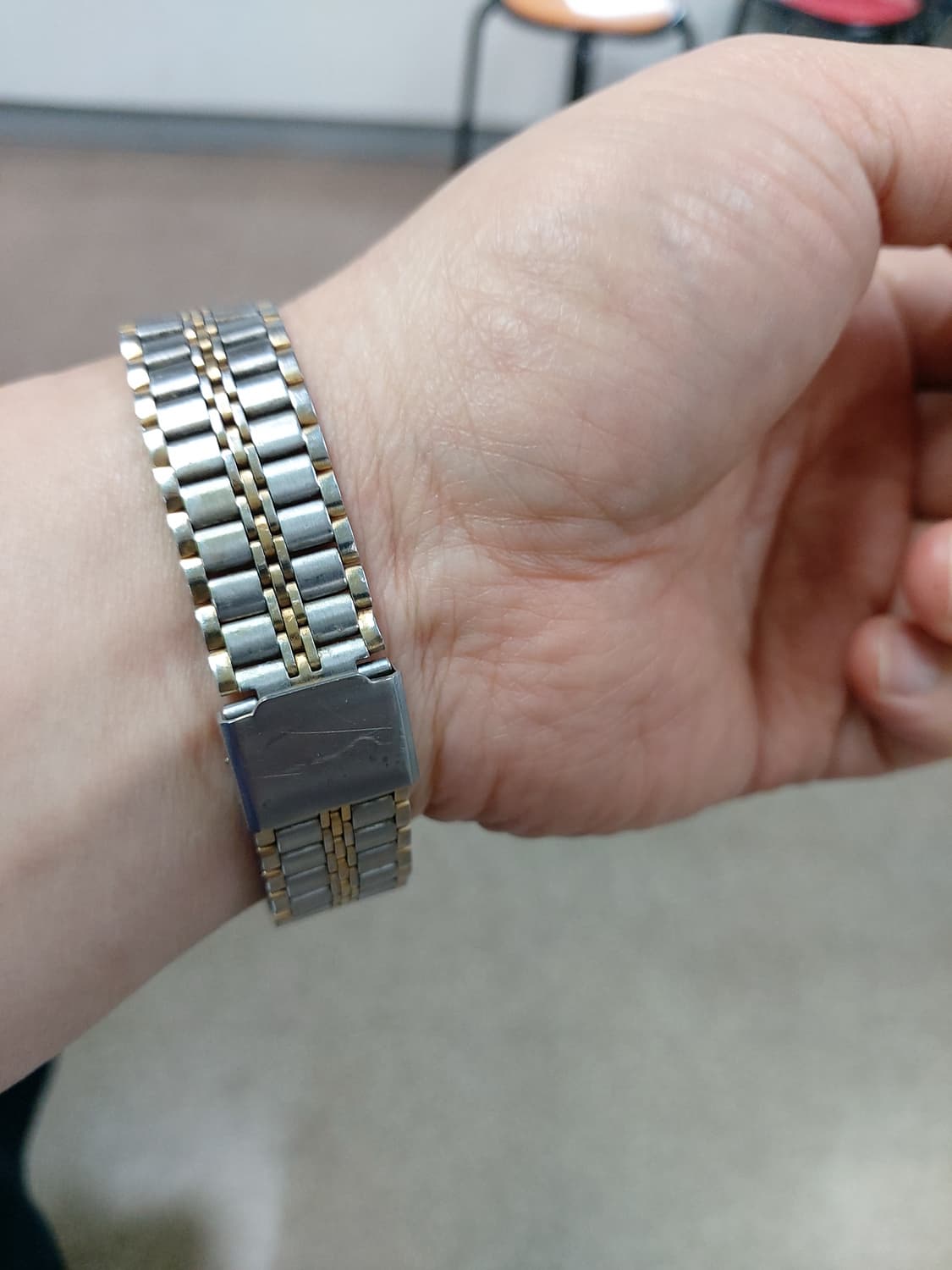 BALLY 브랜드의 시계 상품이미지5