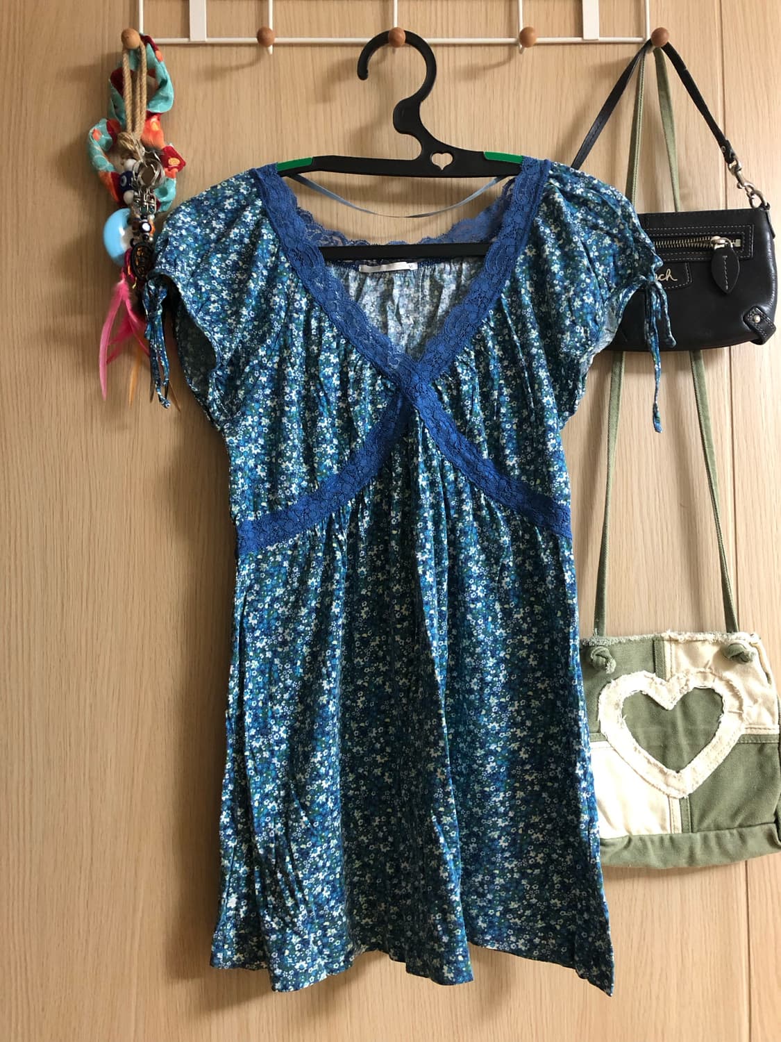 Floral lace top 상품이미지1