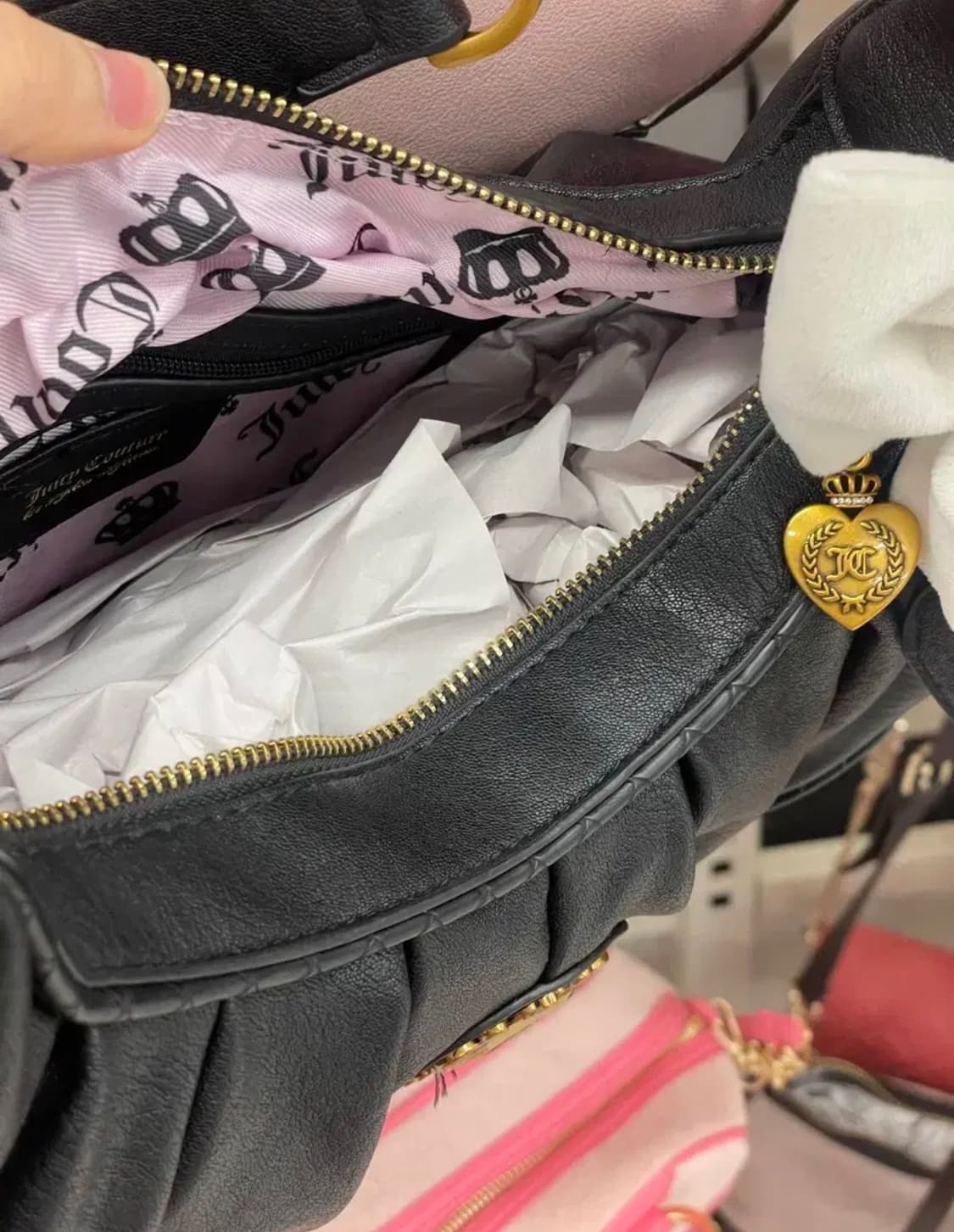 신상 대대대장!!)쥬시꾸뛰르 대대장 블랙 가죽숄더백 상품이미지4