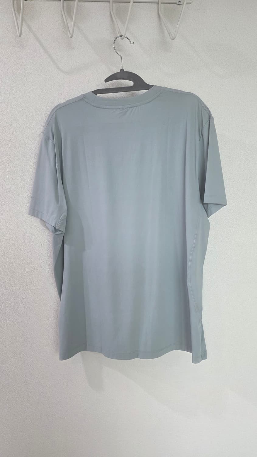 새제품) 위뜨 반팔 티셔츠 XL 상품이미지2