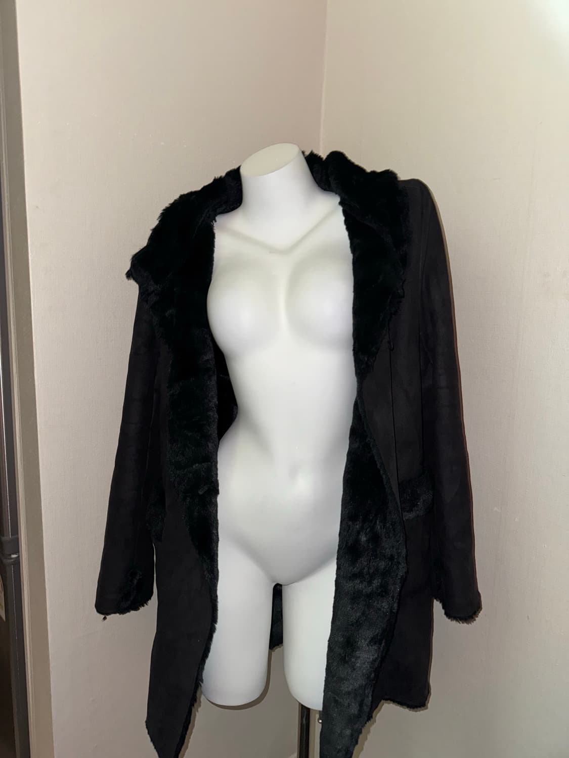 Fabia Black fur long mustang 상품이미지3