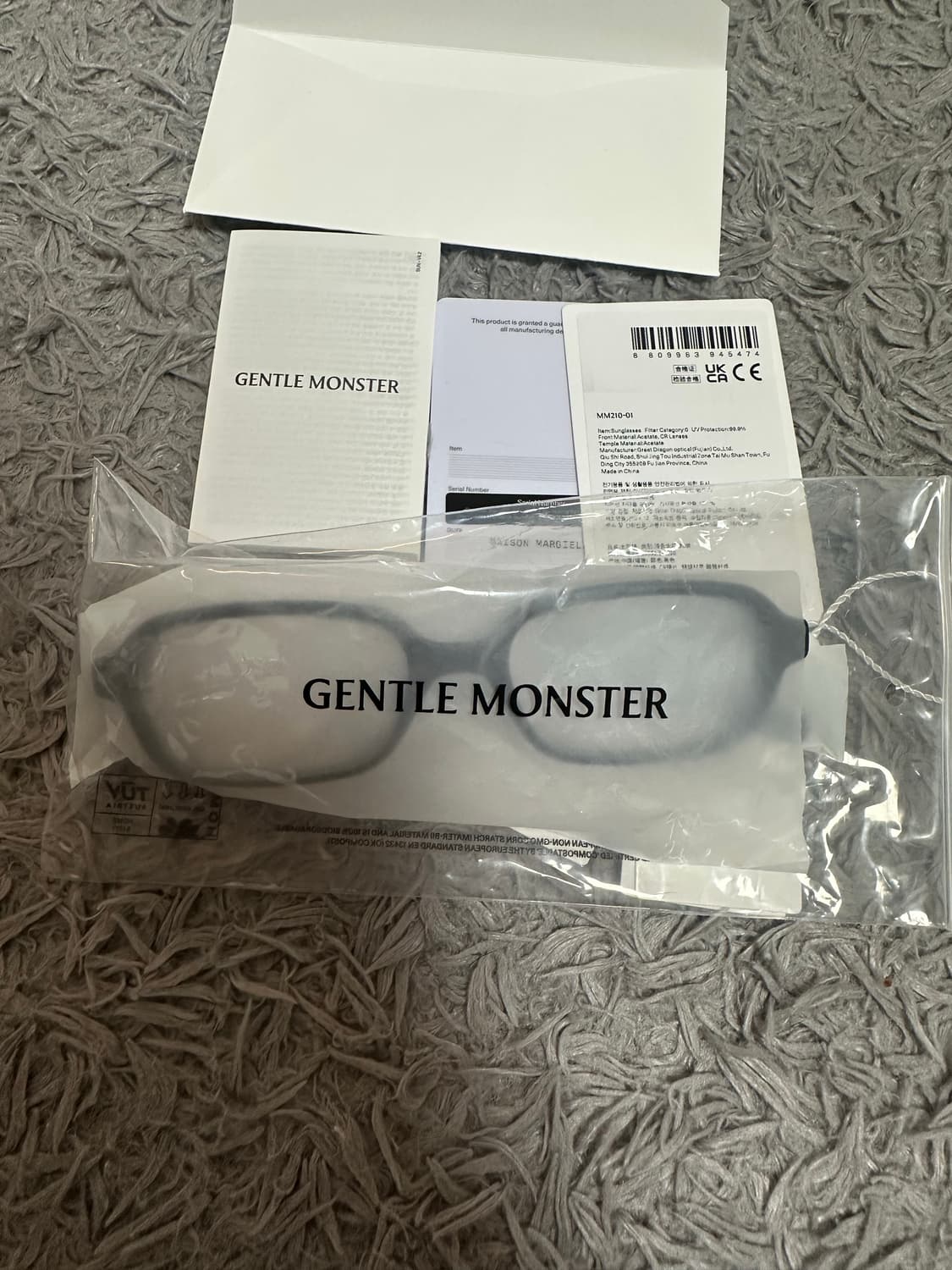 젠틀몬스터 마르지엘라 MM210 제품 판매합니다 상품이미지6