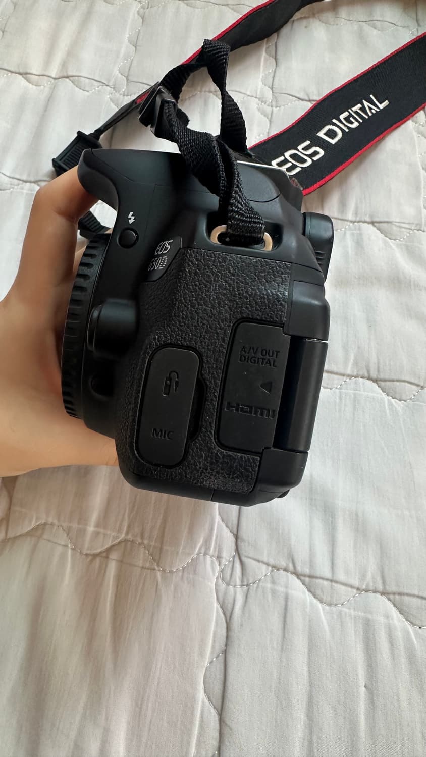 DSLR 캐논 EOS 650D 바디 컷수 2천 미만 상품이미지4