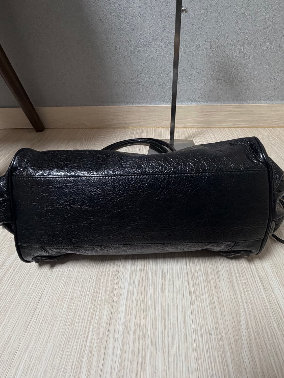 발렌시아 르 시티 백 이스트 상품이미지3