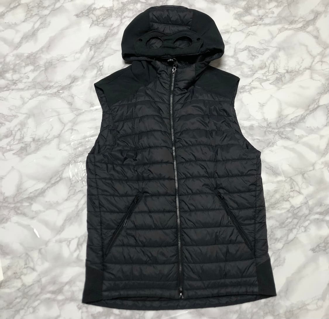 씨피컴퍼니 정품 패딩조끼 조끼 남성용 고글 후드 상품이미지1