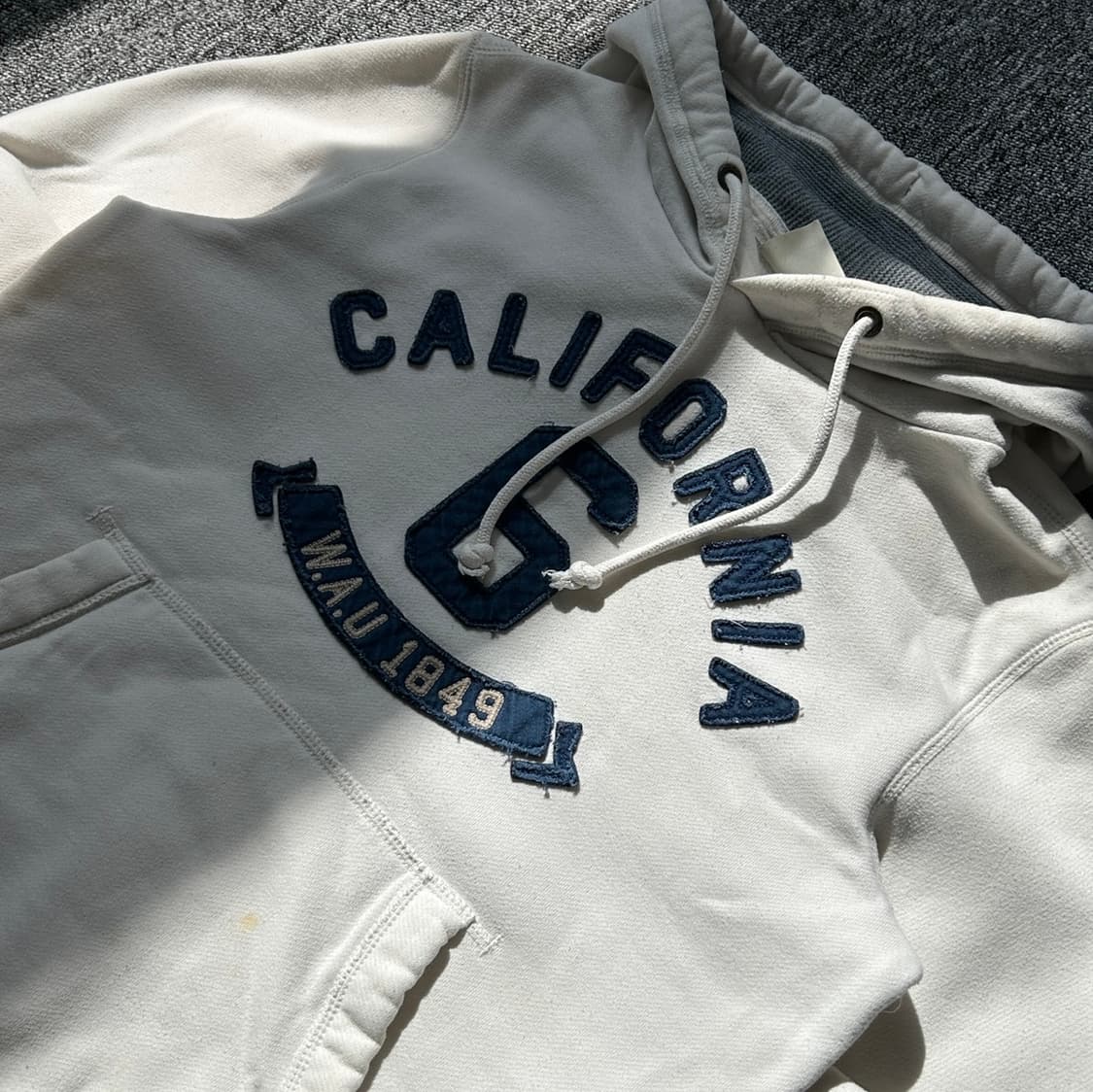 후아유 캘리포니아 레터로고 기모 후드티  상품이미지2