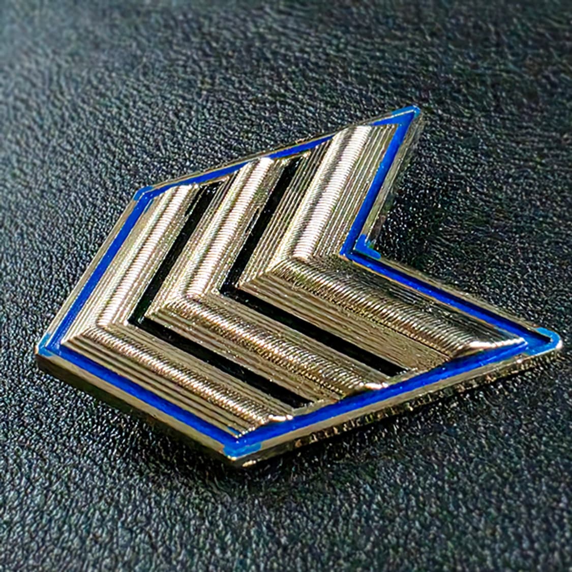 Chevron 브로치 남자 여자 엔틱 빈티지 명품 브이 기하학 엠블럼 상품이미지3