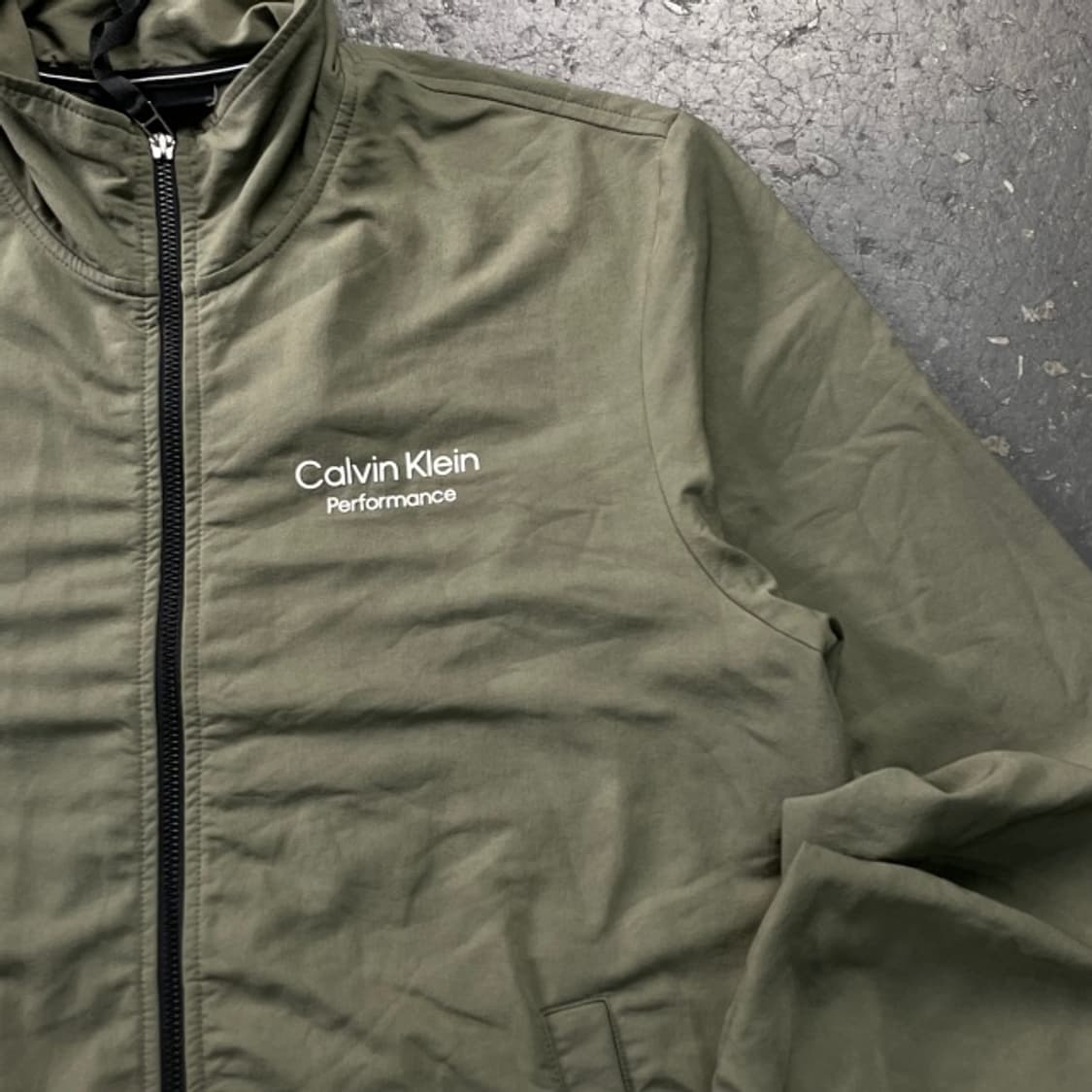 100 캘빈클라인 바람막이 상품이미지2