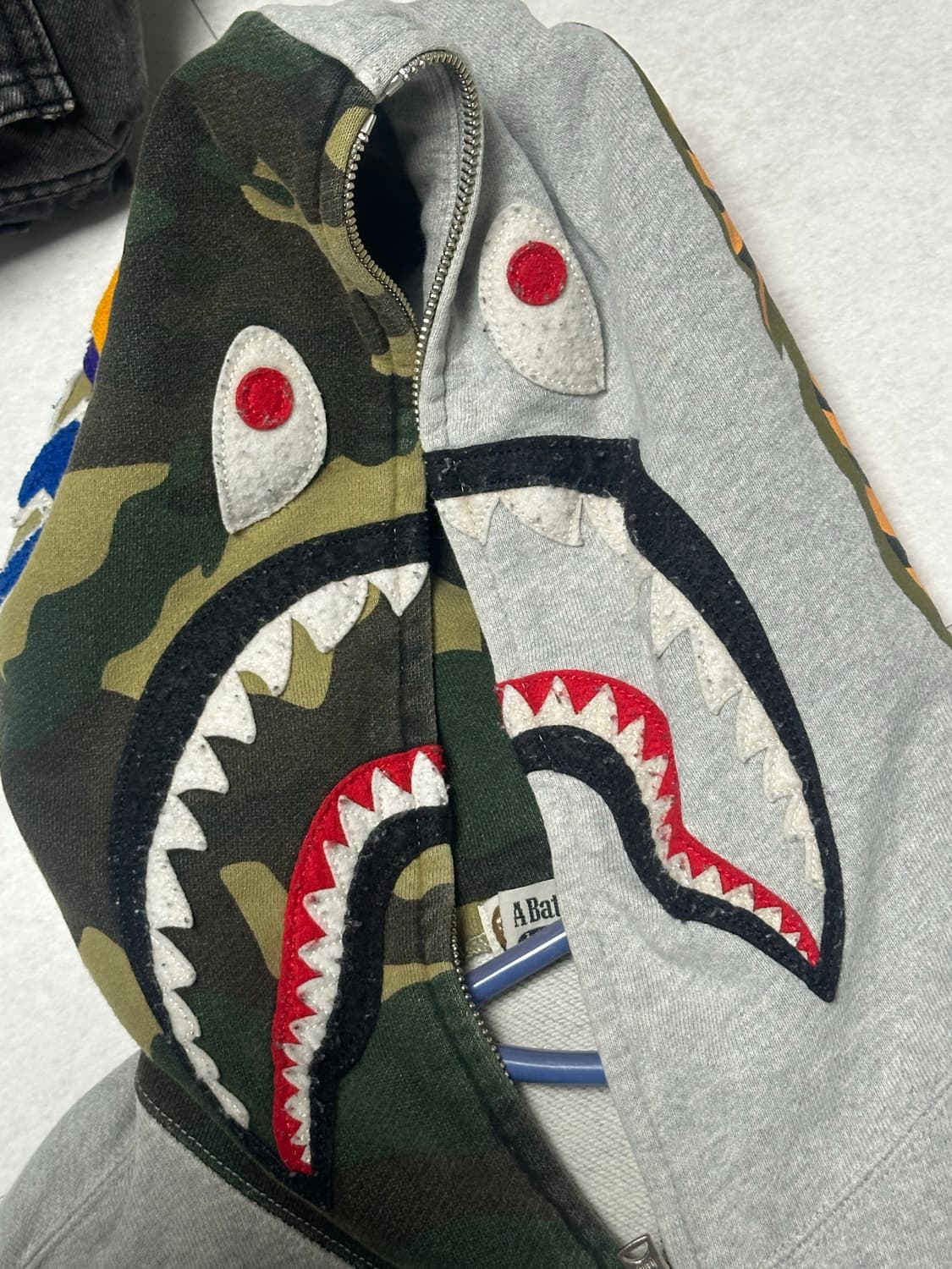 L)베이프 그레이 샤크후드집업 상품이미지4