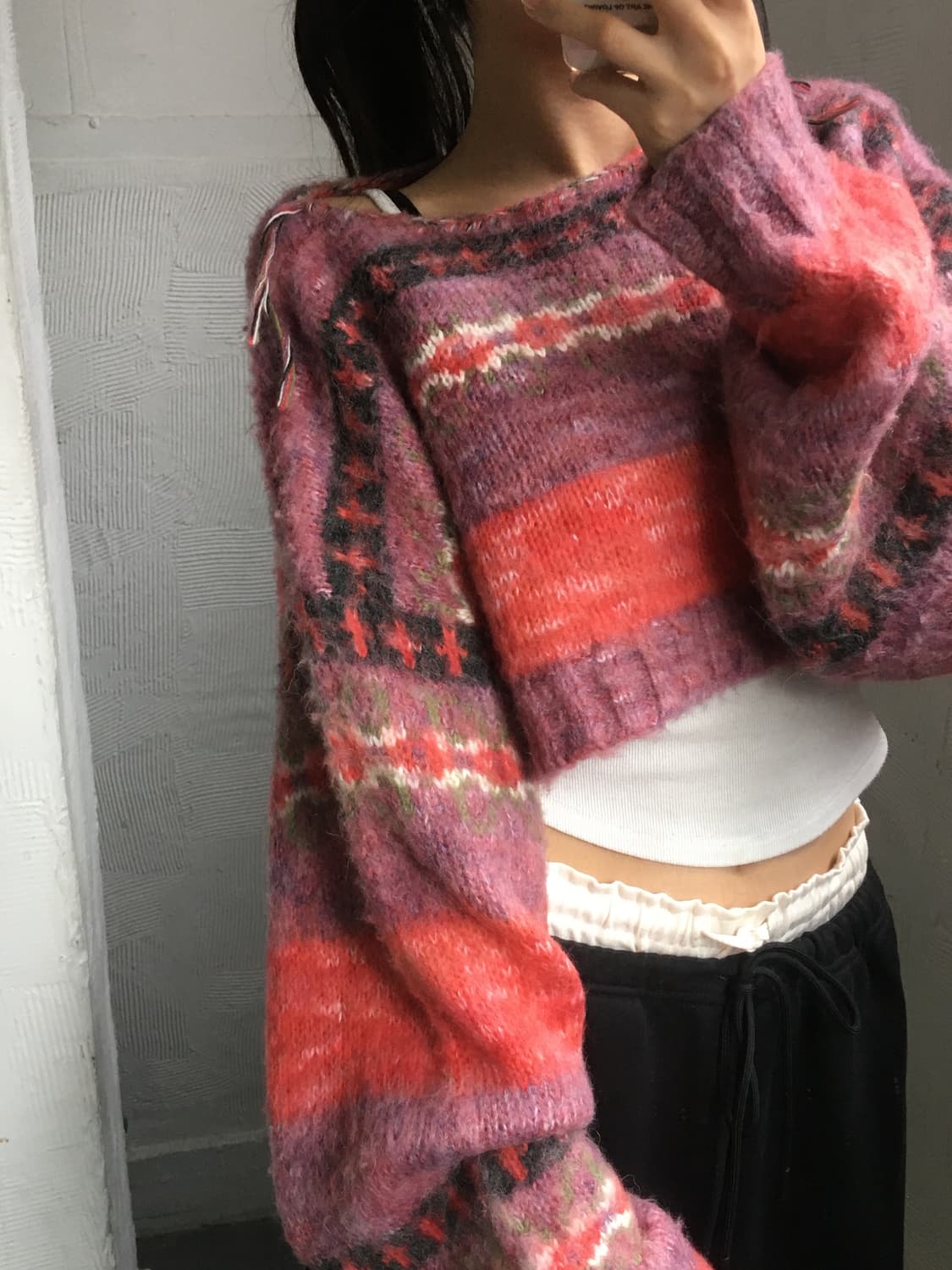 Perverze 퍼버즈 크롭 니트  상품이미지3