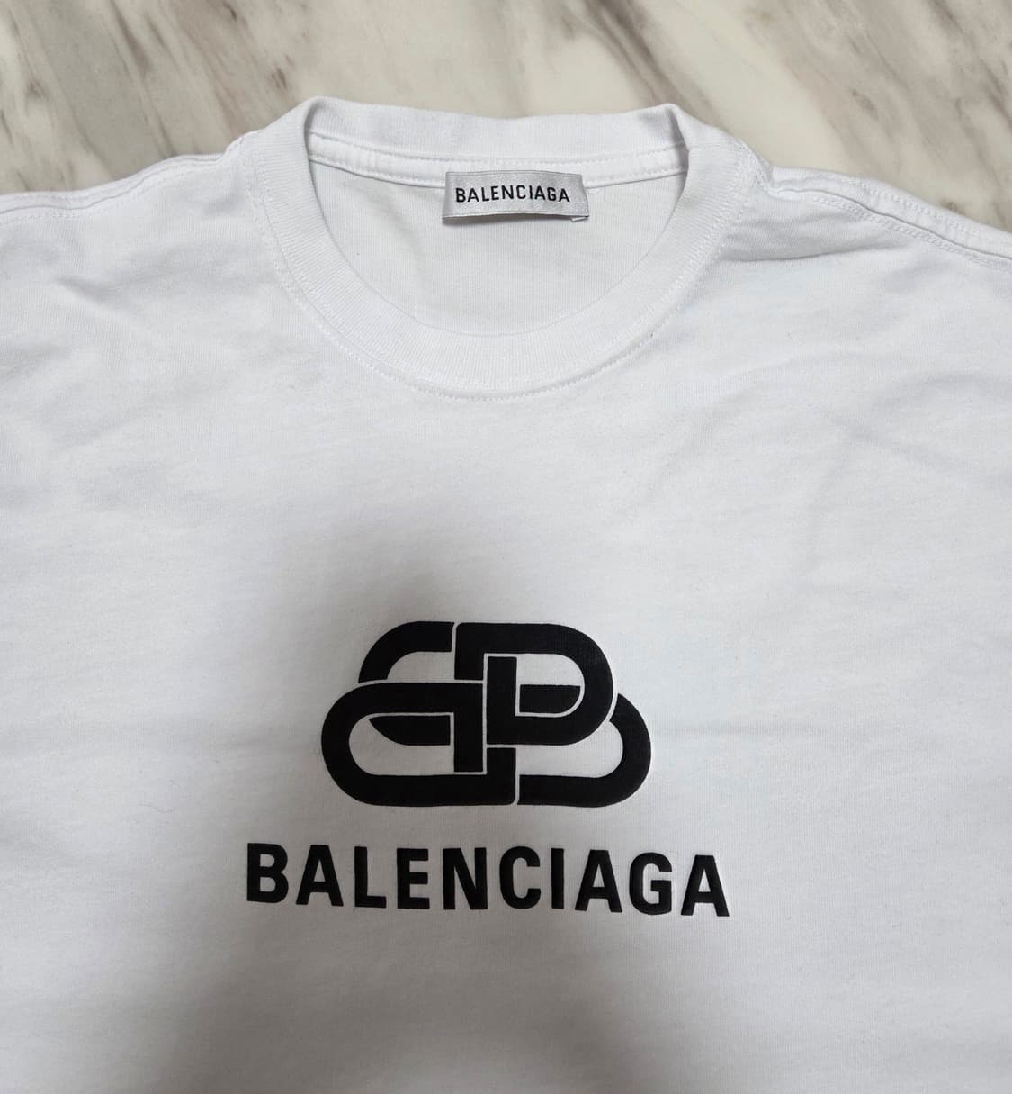 발렌시아가 프린트 반팔 티셔츠 상품이미지4