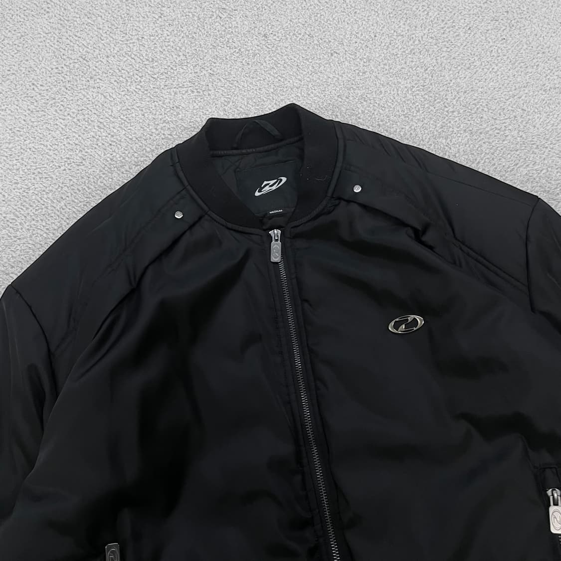 나인제트 레글런 와이드 숄더 ma-1 점퍼 블랙 상품이미지2