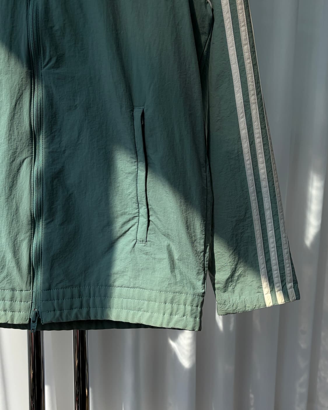 [L]아디다스 SST 우븐 바람막이 상품이미지5