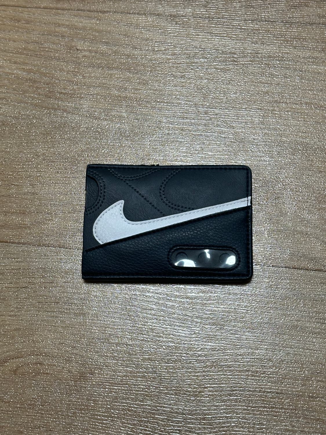 나이키 아이콘 에어맥스 90 카드지갑 상품이미지1