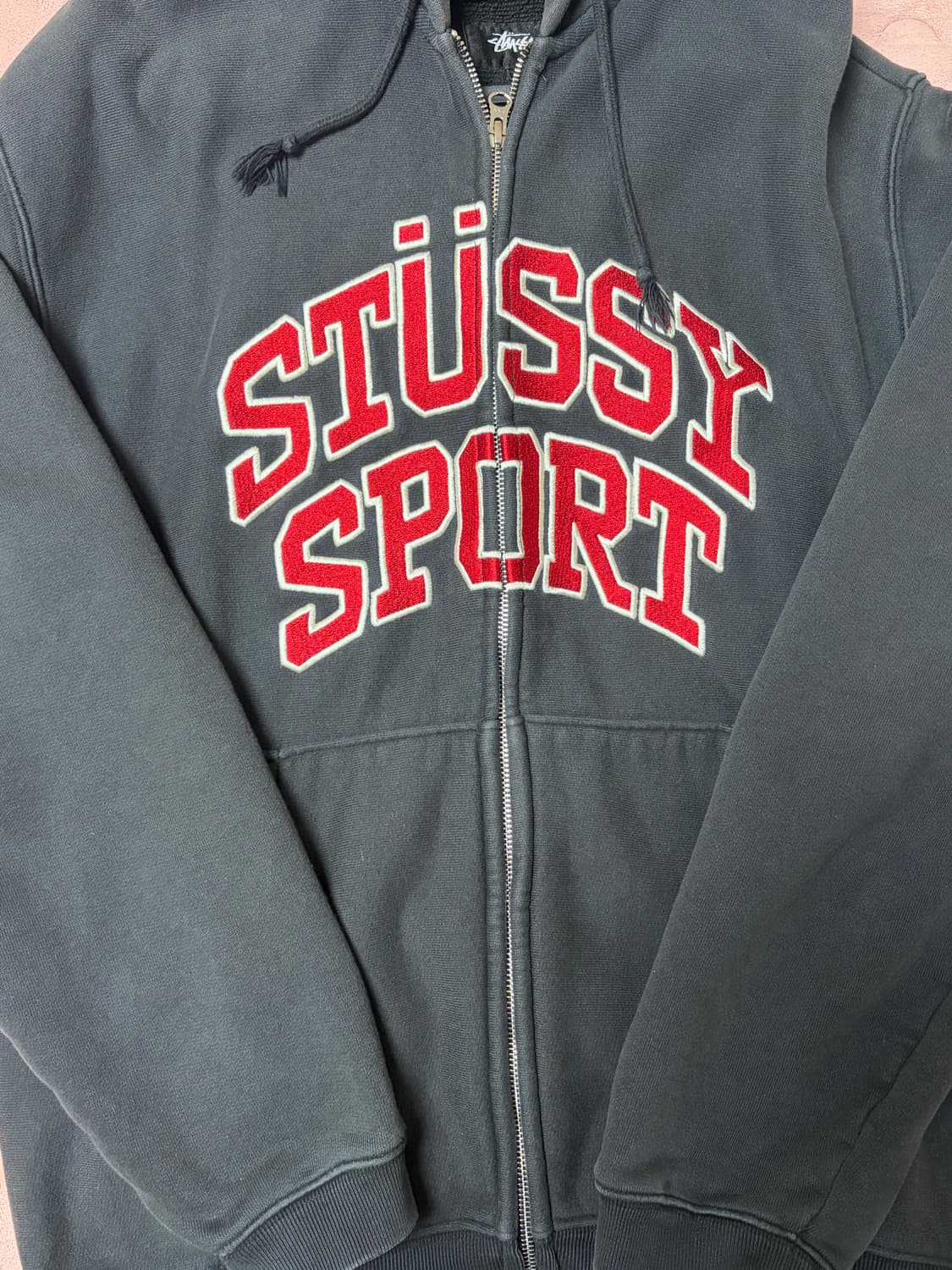 스투시 스포츠 후드집업 L 워시드 블랙 상품이미지3