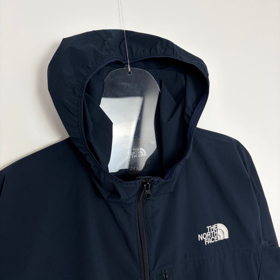 노스페이스 마운틴 소프트쉘 바람막이 자켓 상품이미지2