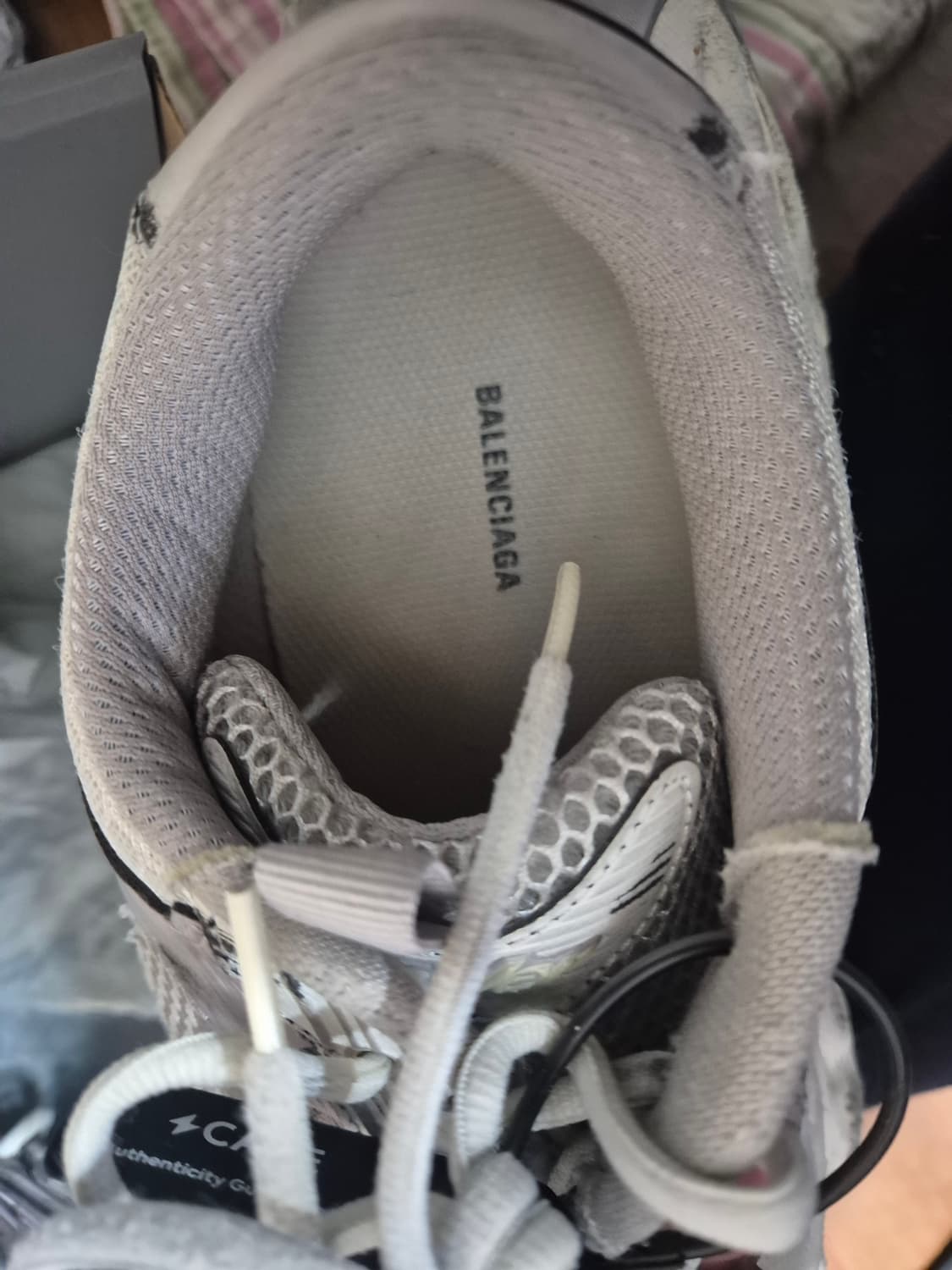 발렌시아가 스테이플러 43 풀박 상품이미지4