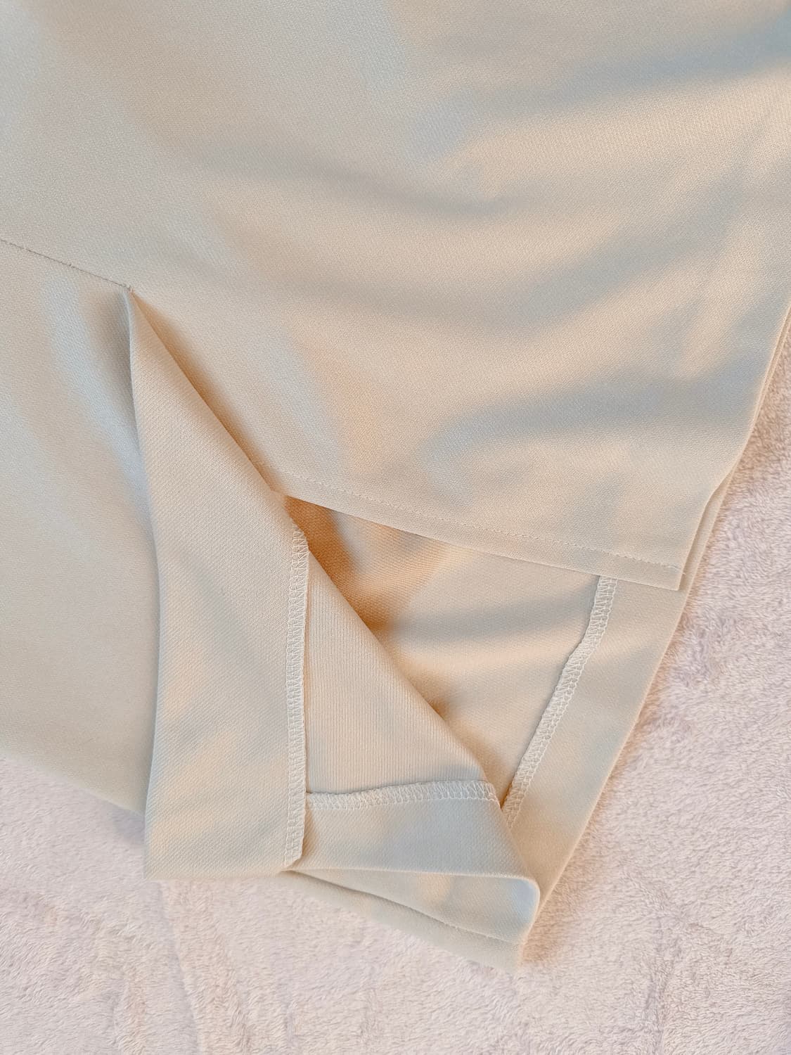 크림베이지 셔링 롱 스커트 상품이미지6