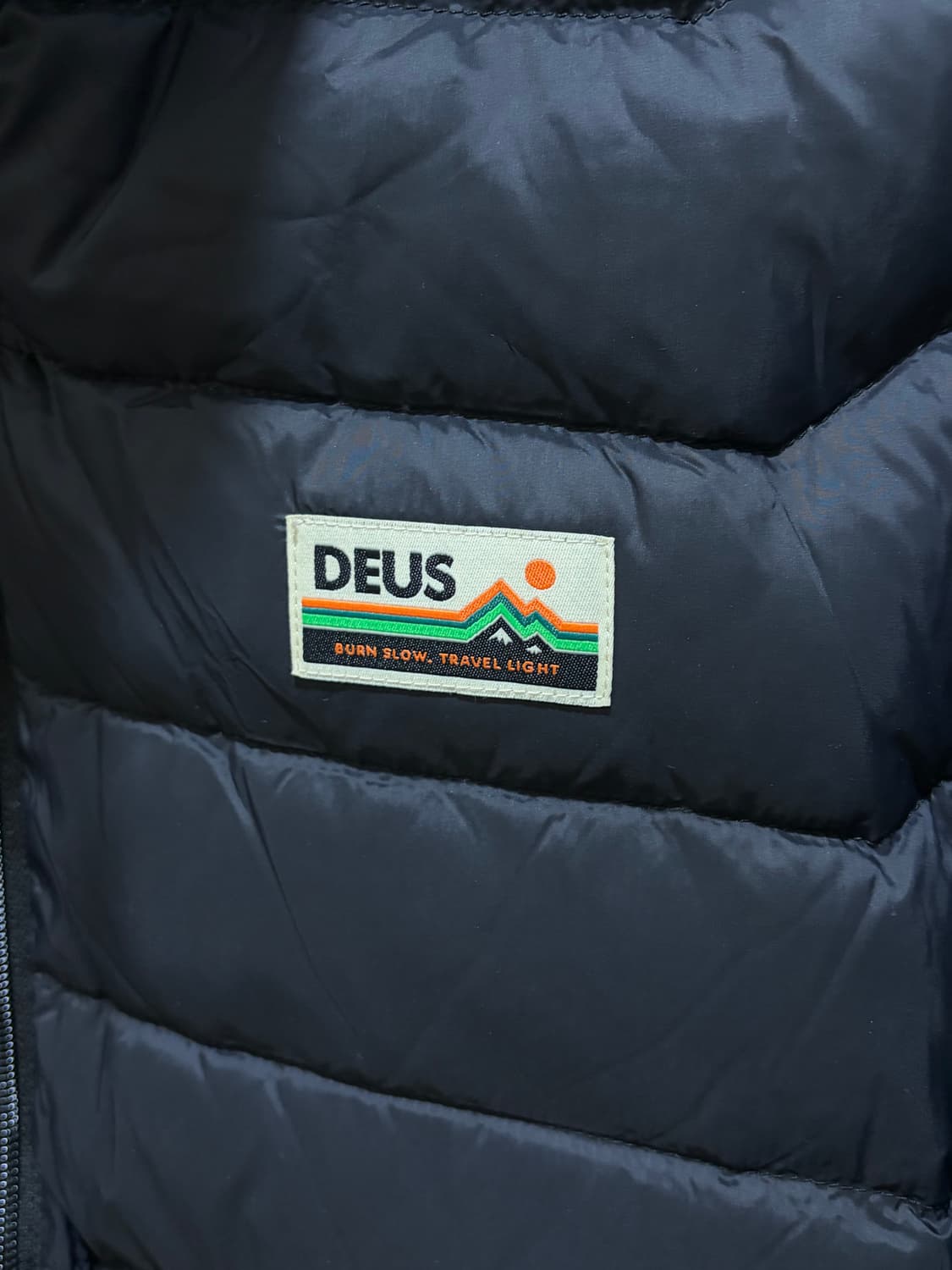 [XL] 데우스 경량패딩 상품이미지3
