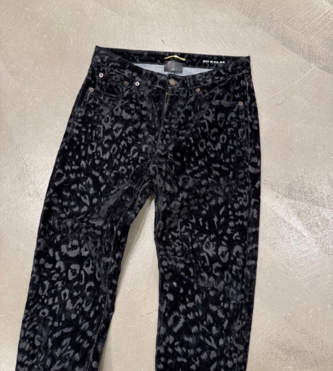 2018 생로랑 레오파드 벨벳 팬츠 상품이미지1