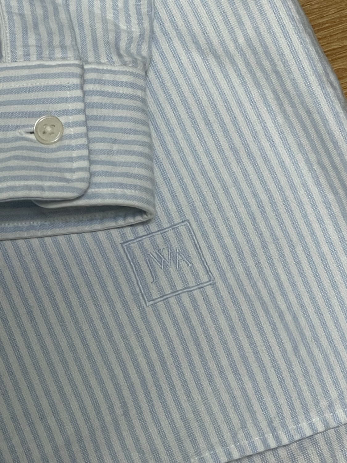 유니클로 JW Anderson 옥스포드 셔츠 스트라이프 블루 상품이미지5
