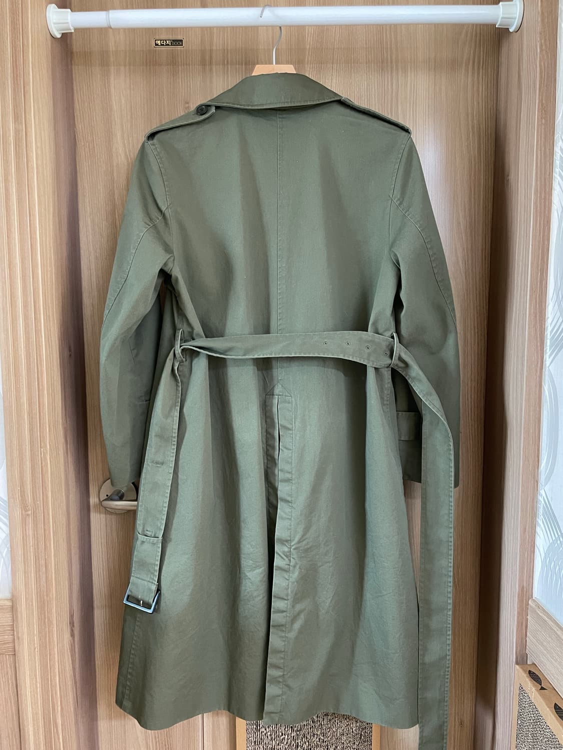 유니클로 카키 트렌치 코트 S 상품이미지2
