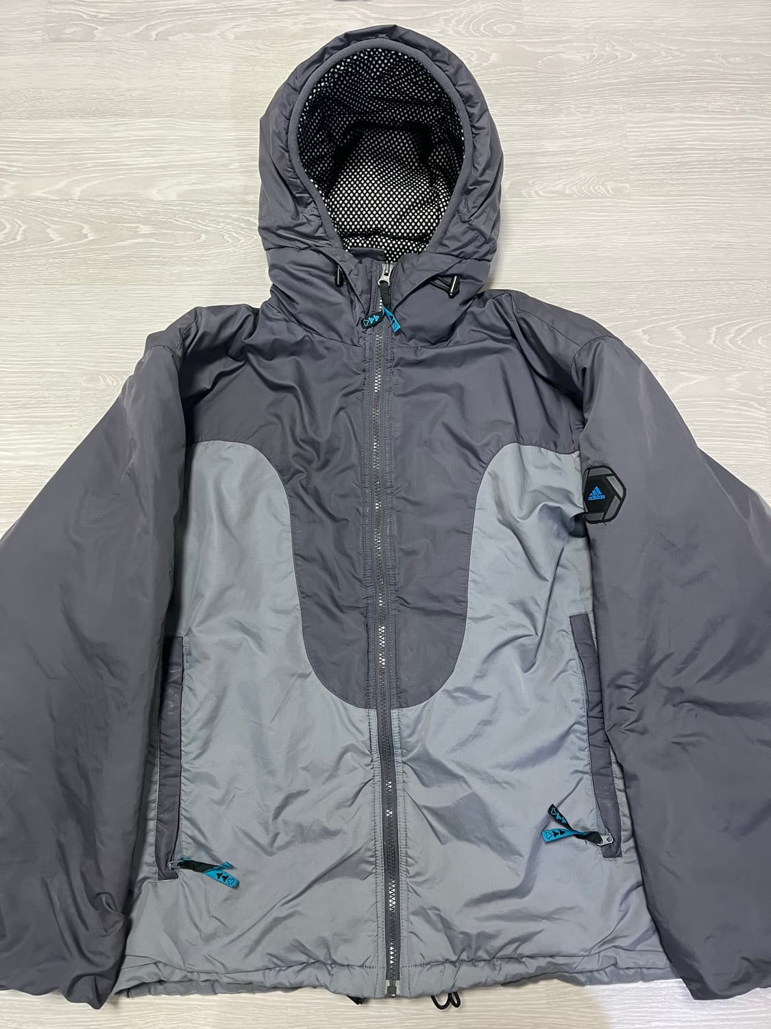 아디다스 점퍼 L-XL 상품이미지1