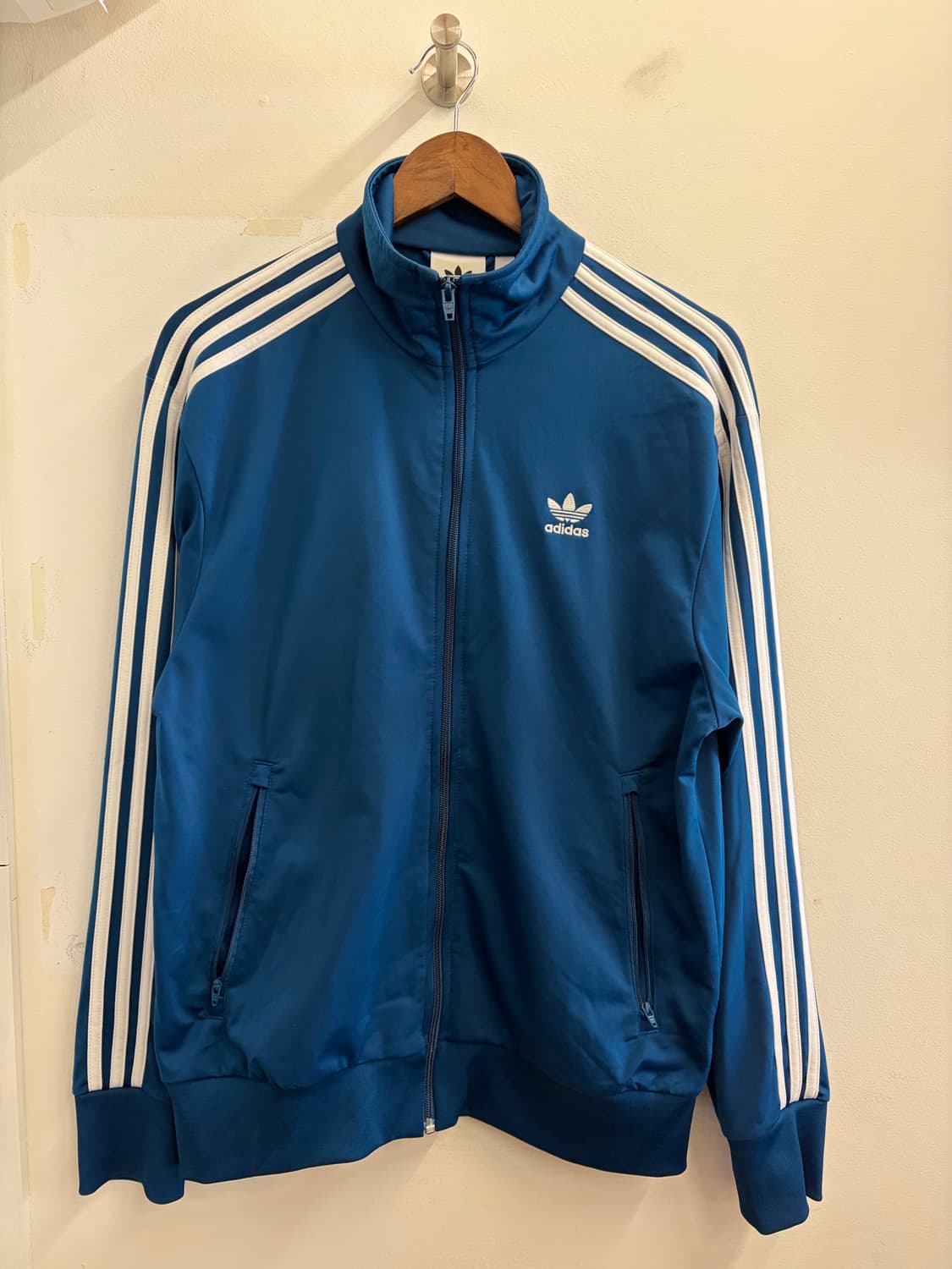 N16. 아디다스 신형 져지 트랙탑 상품이미지1