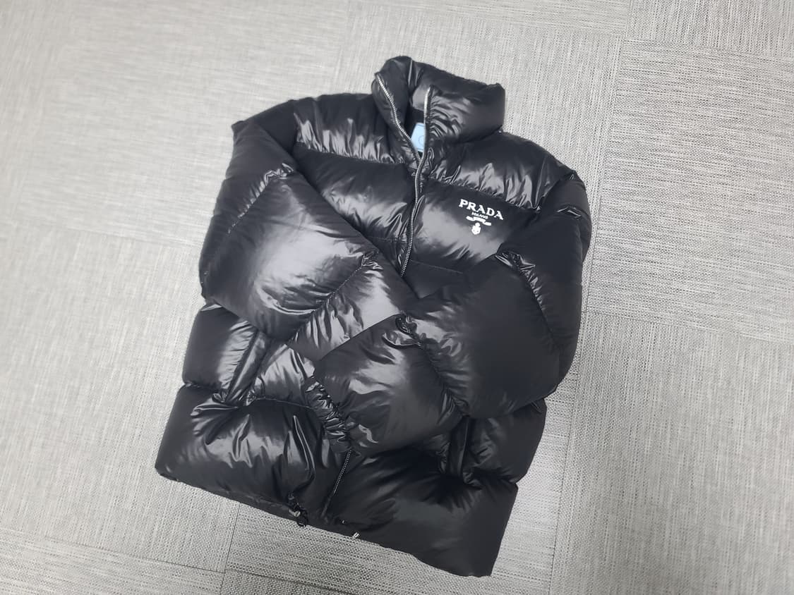 프라다 리나일론 다운 자켓 패딩 38 사이즈 상품이미지1