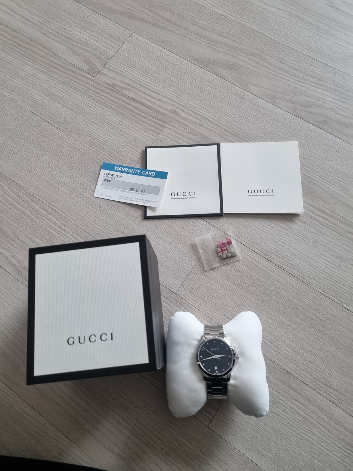 구찌  정품풀박   다이아몬드메탈시계 상품이미지1