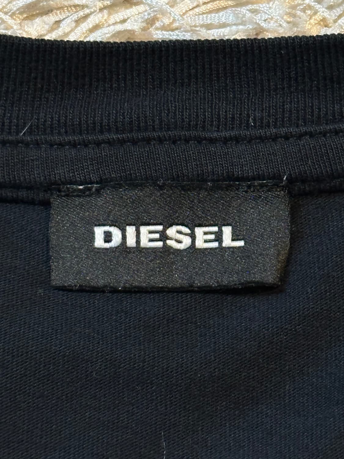 디젤 DIESEL 프린팅 반팔 티셔츠 블랙 상품이미지5