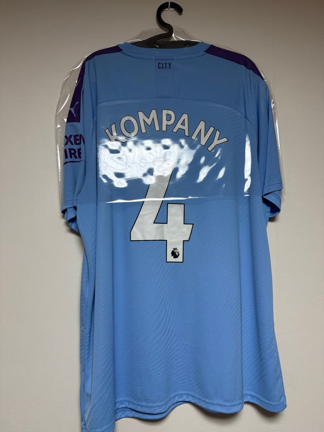 19-20 맨체스터 시티 홈 No.4 KOMPANY 상품이미지2