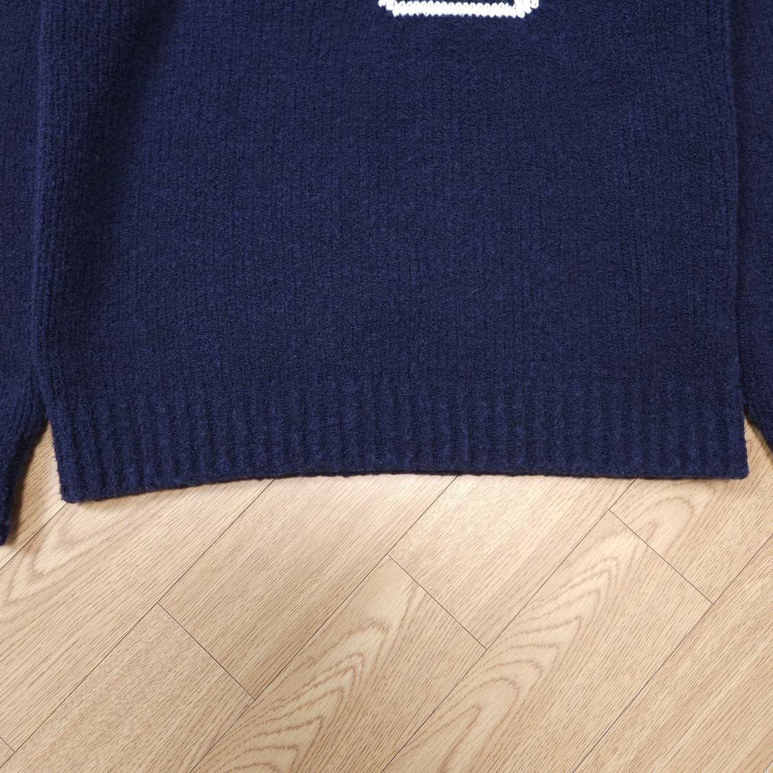 루이비통 인따르시아 크루넥 M 상품이미지7