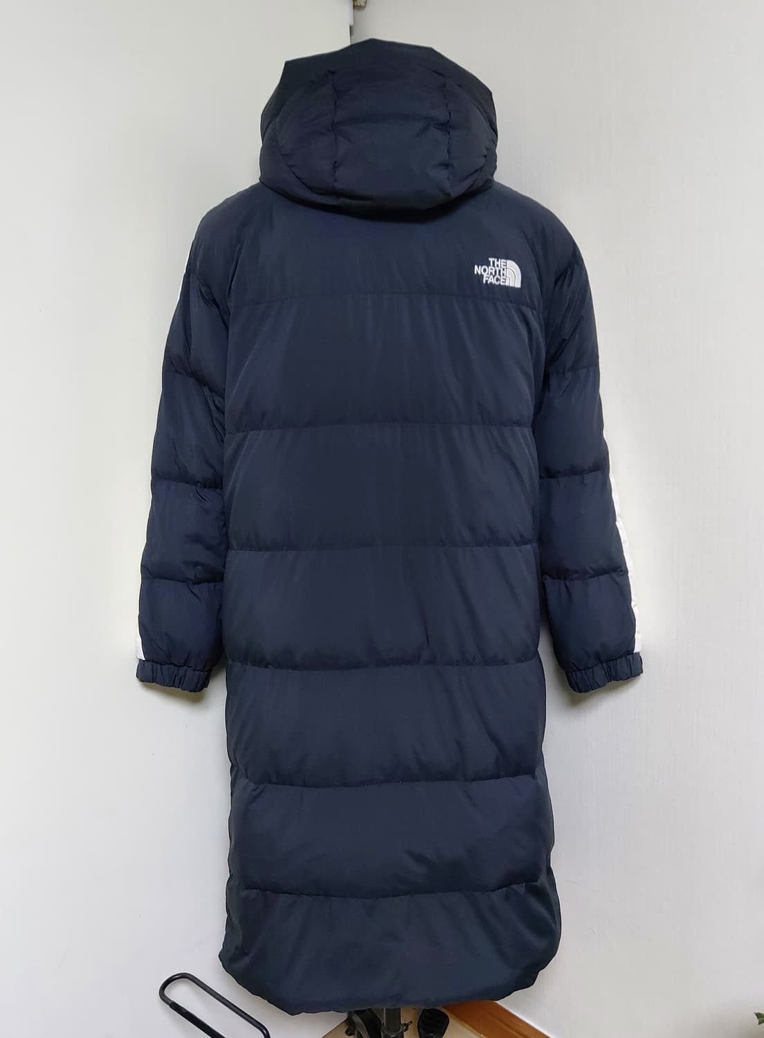 노스페이스 화이트라벨 스탠리 티볼 롱패딩(100)

 상품이미지4