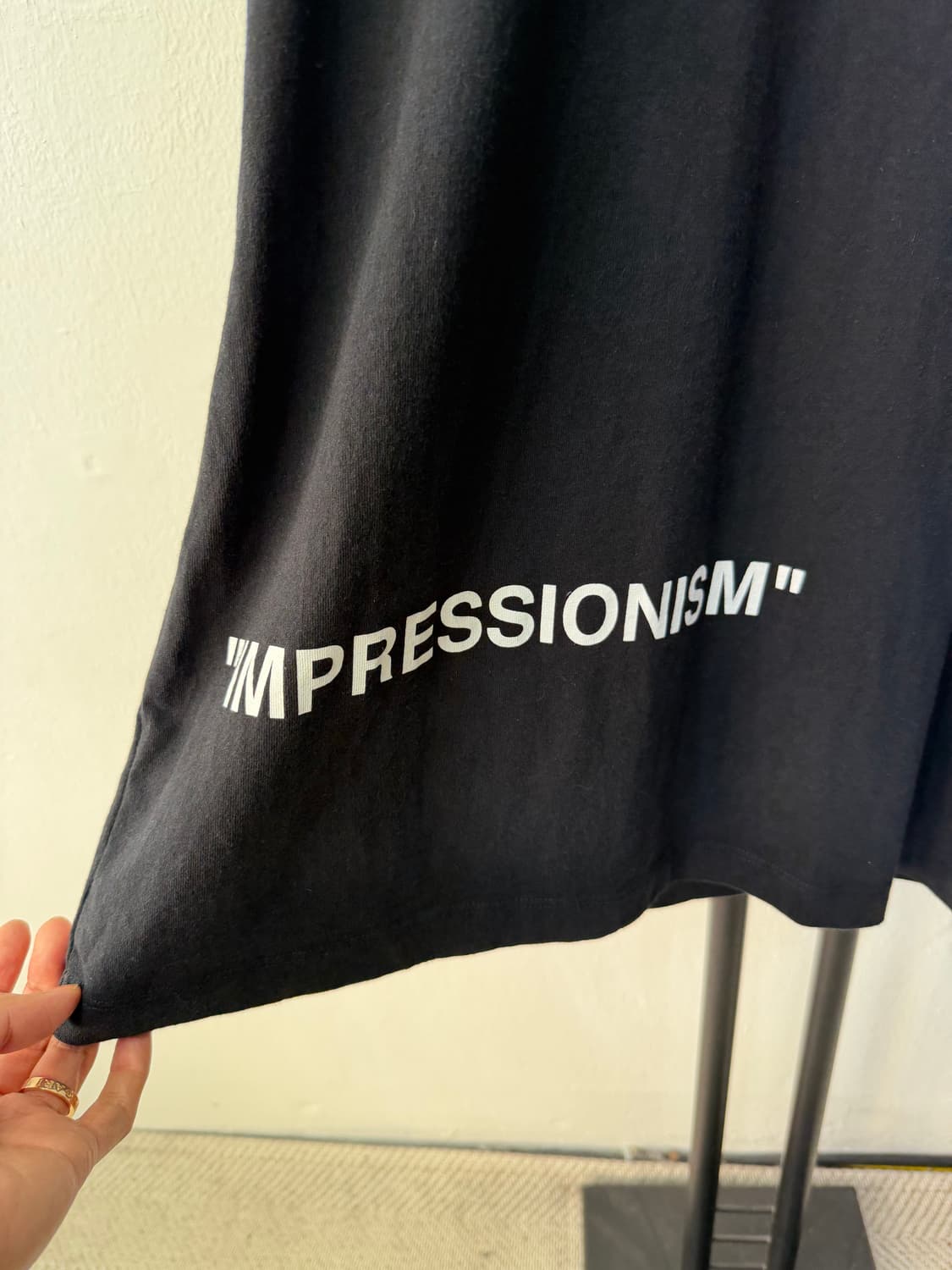 정품) 오프화이트 스텐실 에로우 반팔티 L 상품이미지5