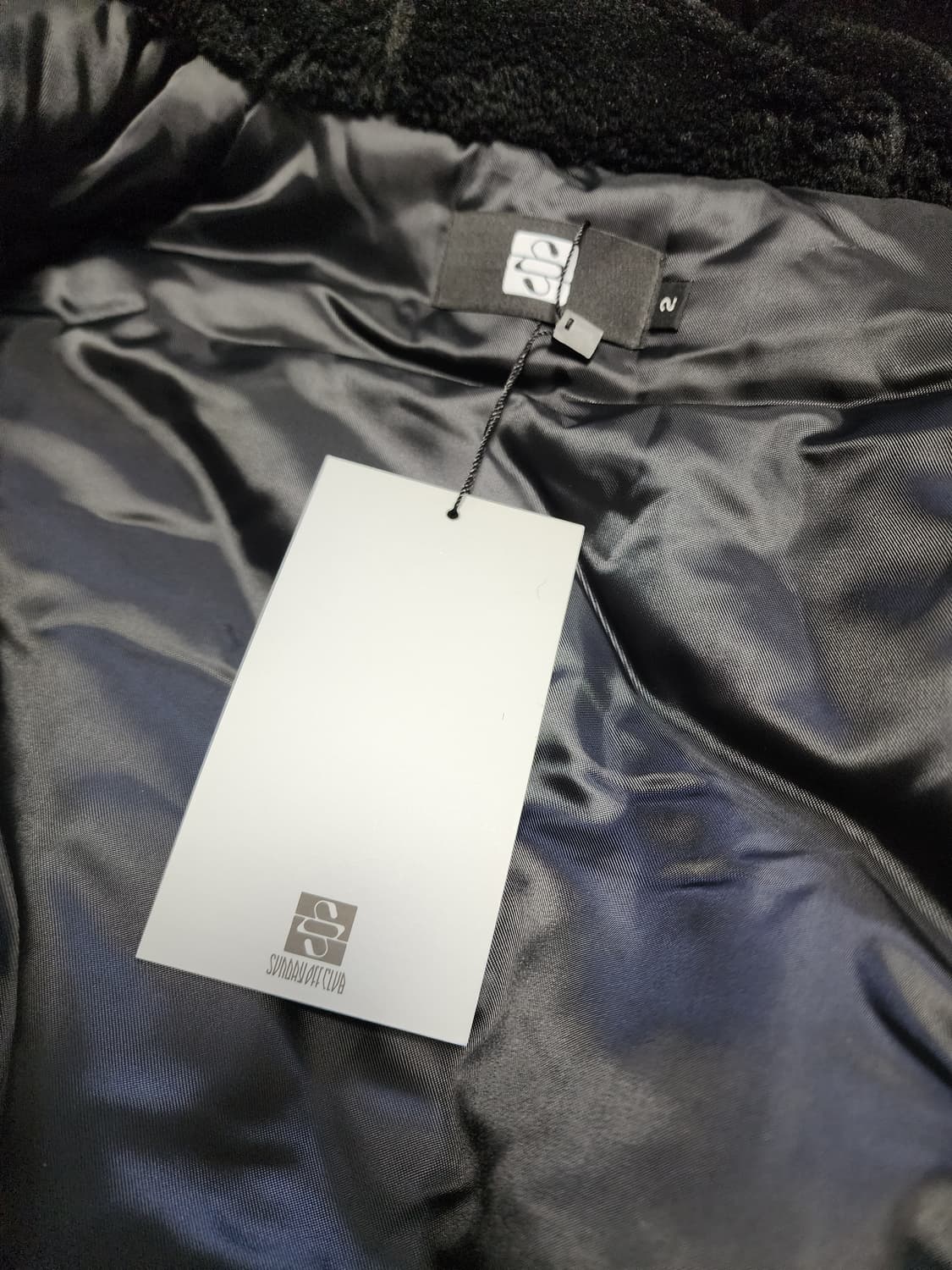 선데이오프클럽 퍼 후디드 봄버 상품이미지3