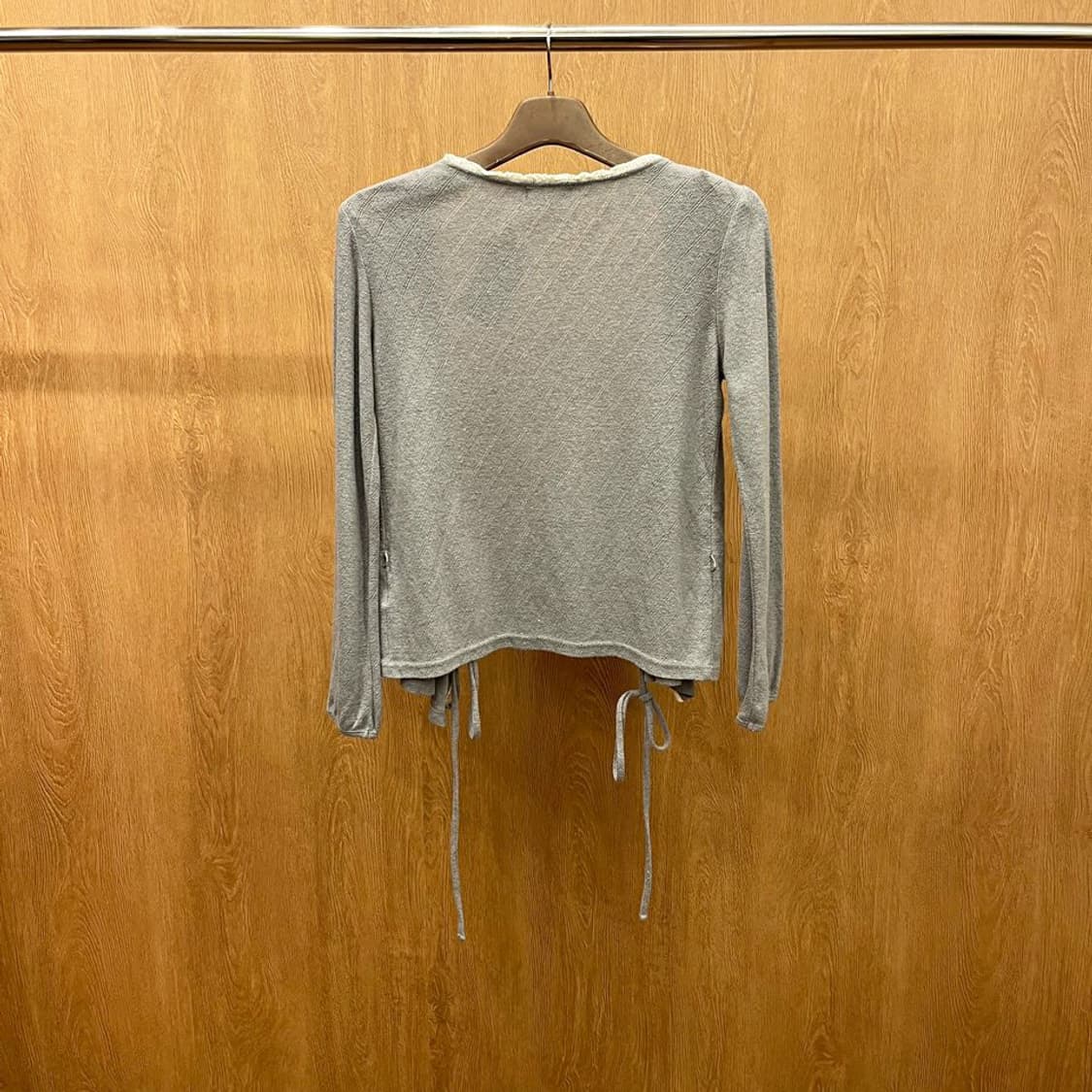 빔즈 보이 긴팔 가디건 프릴 컷오프 웨이스트 스트랩 디테일 그레이 상품이미지3