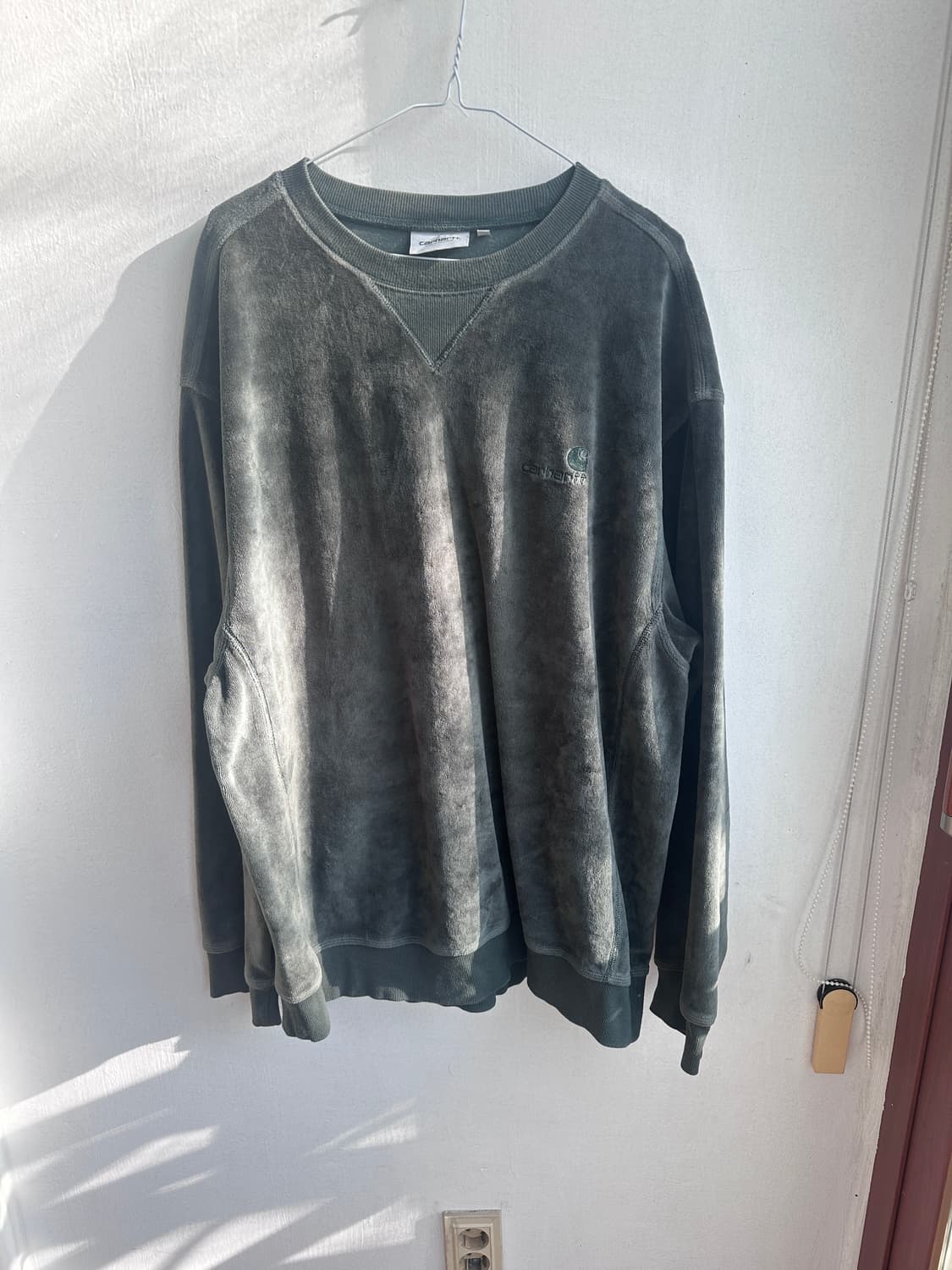 칼하트 xxl 벨벳 맨투맨 상품이미지1