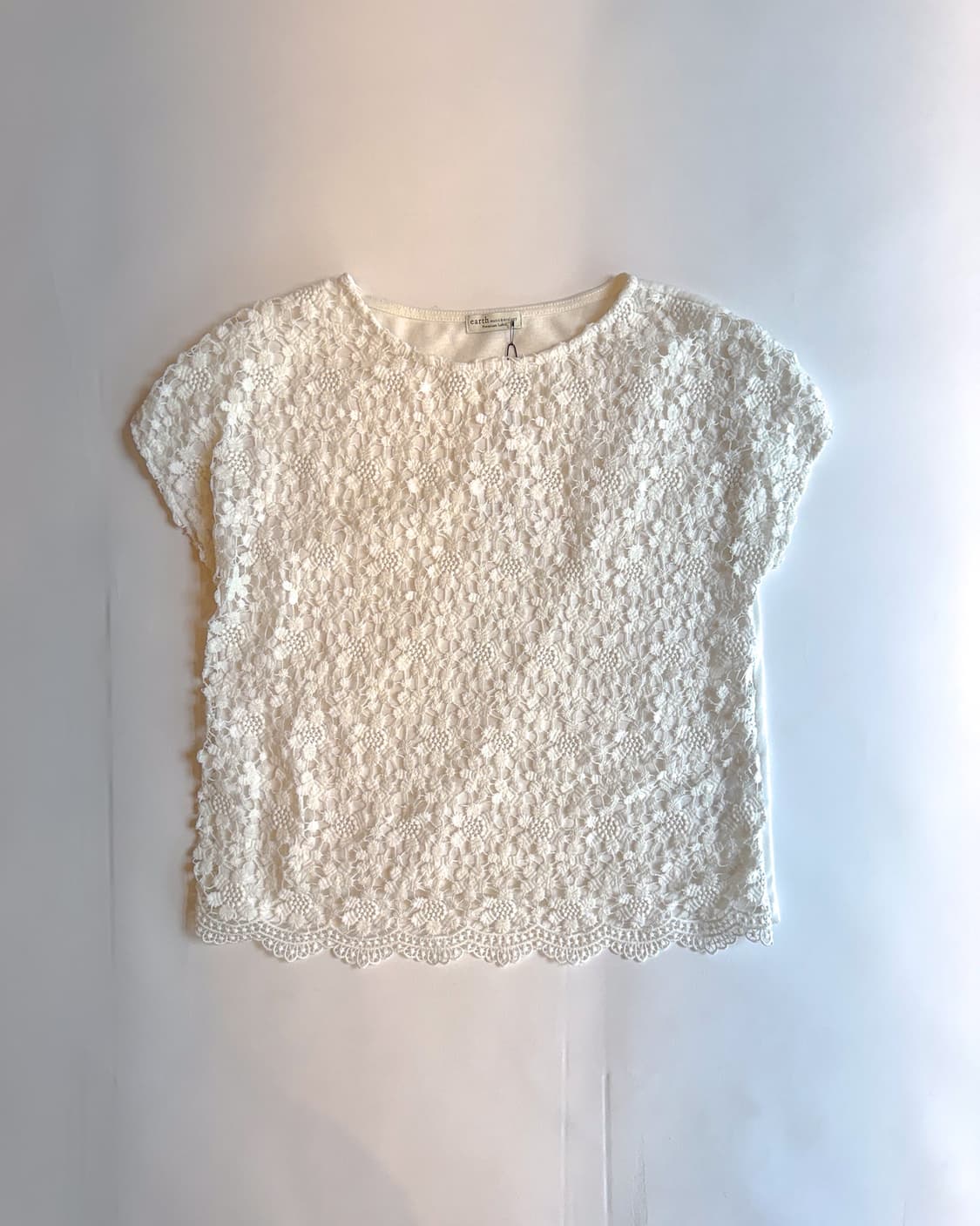 Floral Lace Overlay Top 상품이미지1